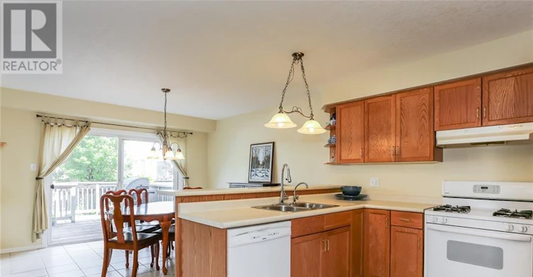 MAIN-59 Marsh Crescent, Guelph, ON, N1L 1L4 - 5