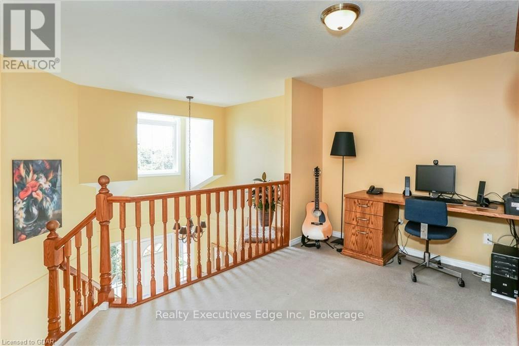 MAIN-59 Marsh Crescent, Guelph, ON, N1L 1L4 - 11