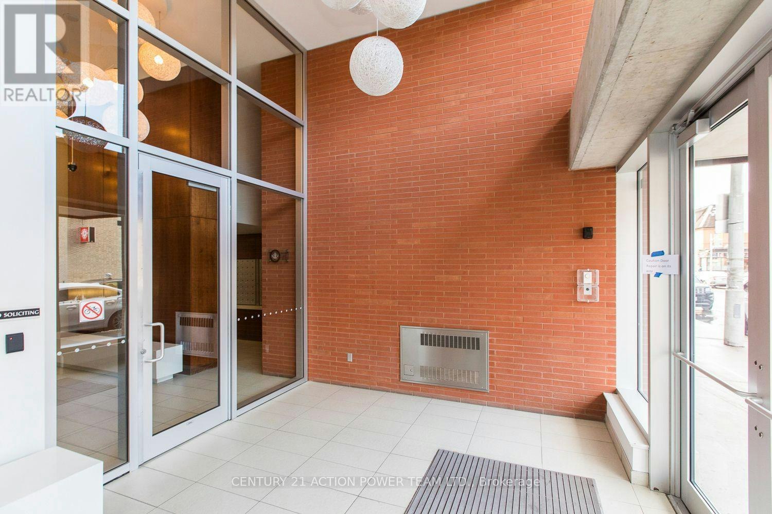 707-354 Gladstone Avenue, Ottawa, ON, K2P 0R4 - 3