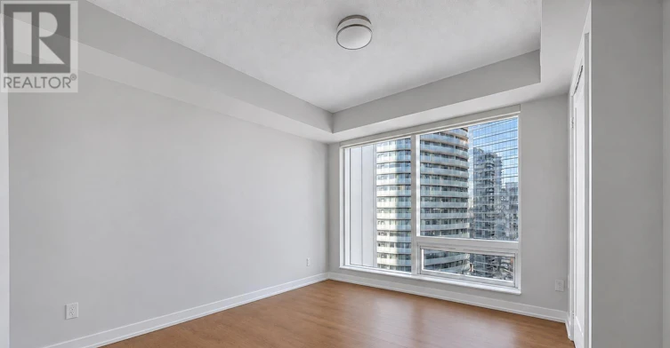 2003-10 York Street, Toronto, ON, M5J 0E1 - 5