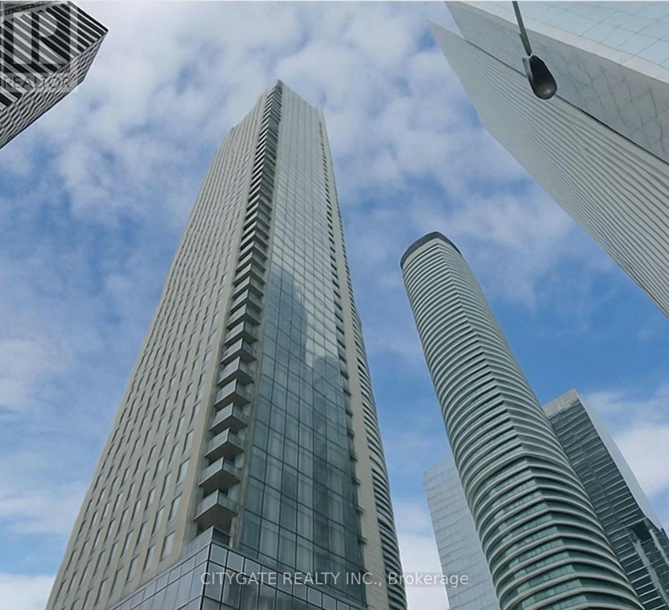 2003-10 York Street, Toronto, ON, M5J 0E1