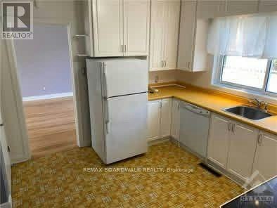 1501 Kilborn Avenue, Ottawa, ON, K1H 6M1 - 2