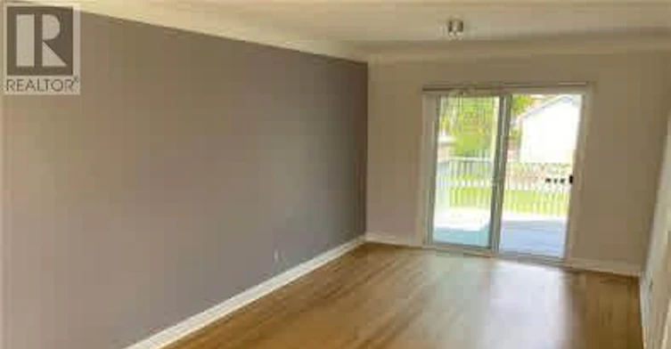 1501 Kilborn Avenue, Ottawa, ON, K1H 6M1 - 4