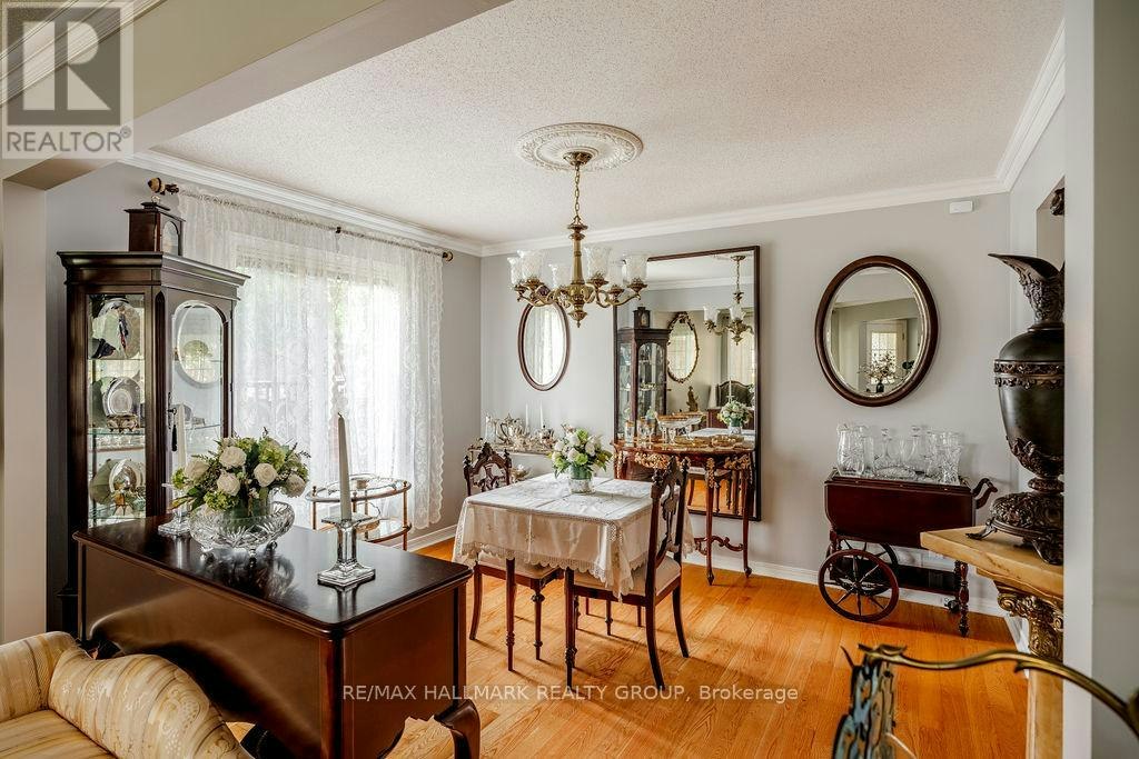 62 Wittingham Drive, Ottawa, ON, K2G 6H5 - 7
