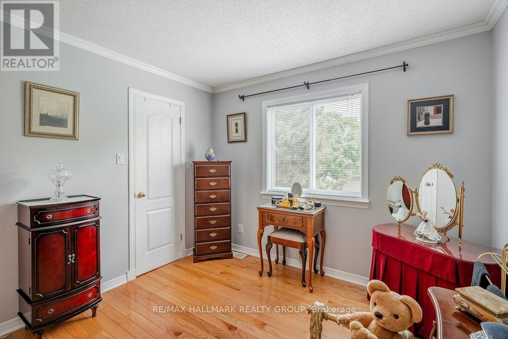62 Wittingham Drive, Ottawa, ON, K2G 6H5 - 33