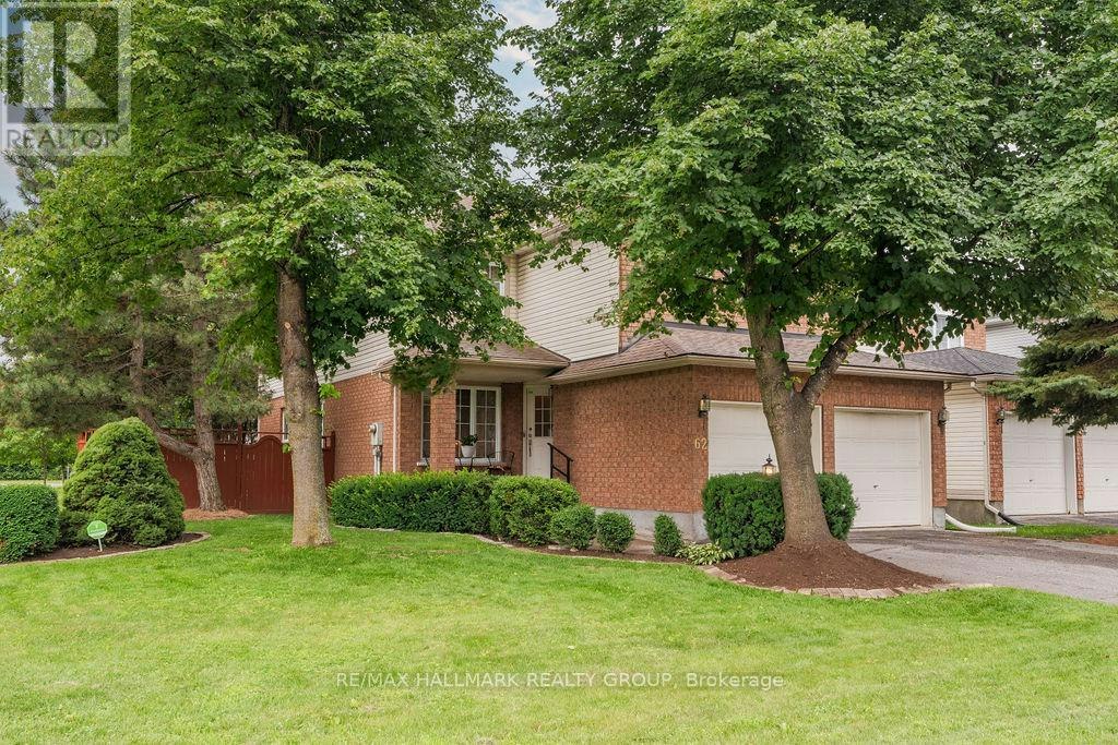 62 Wittingham Drive, Ottawa, ON, K2G 6H5 - 2