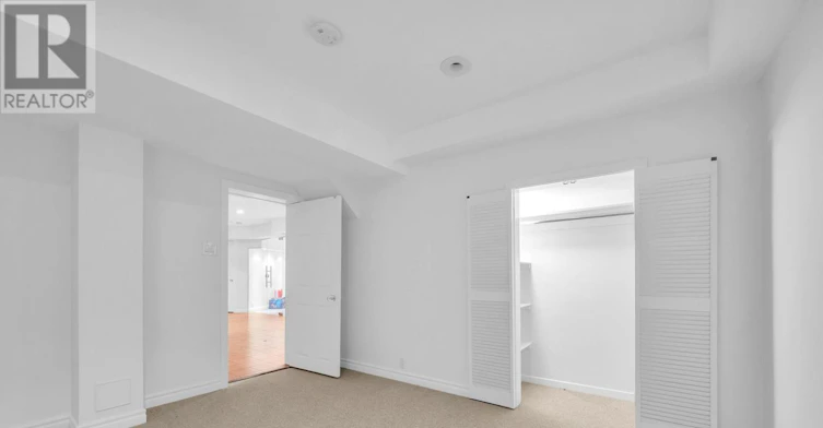 35 Penwood Crescent, Toronto, ON, M3B 3B1 - 44