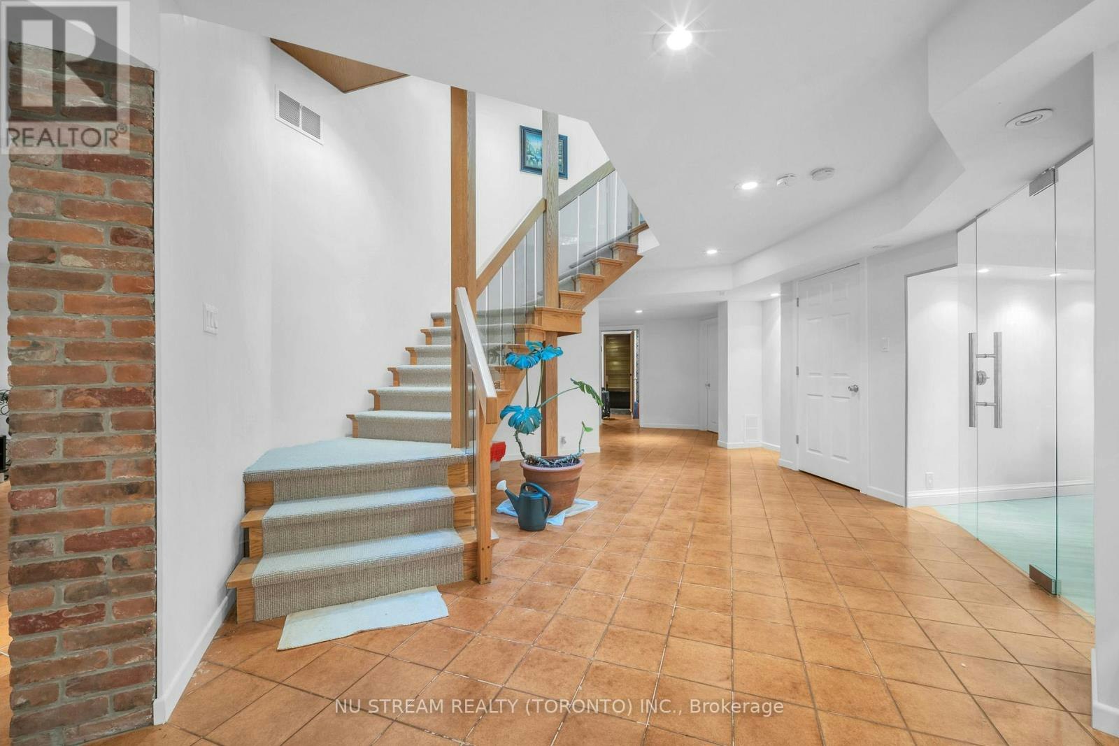 35 Penwood Crescent, Toronto, ON, M3B 3B1 - 41