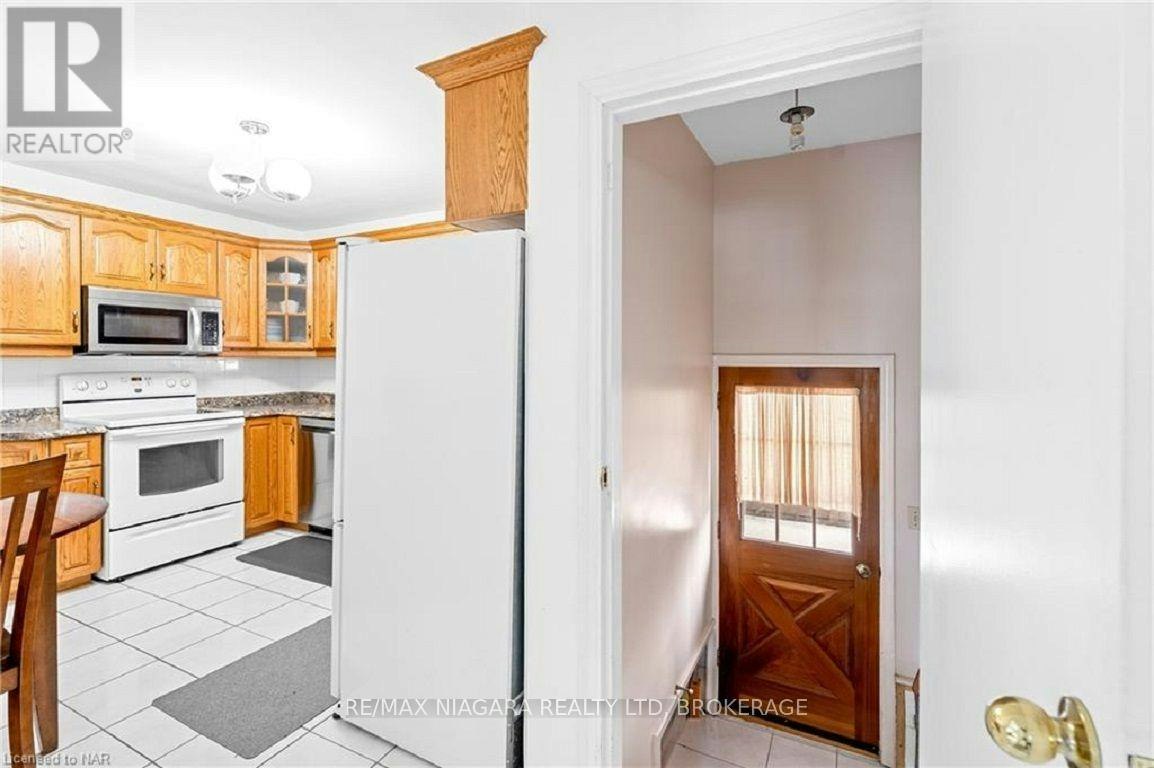 67 Springfield Street, Welland, ON, L3B 5M1 - 8