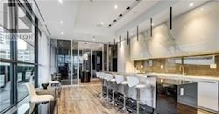 4006-290 Adelaide Street W, Toronto, ON, M5V 1P6 - 5
