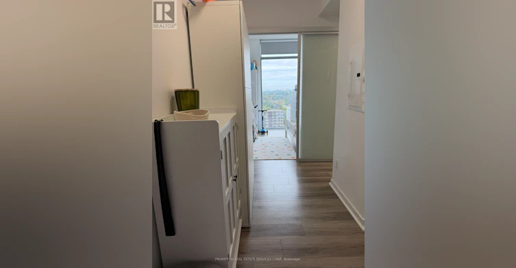 3011-105 The Queensway, Toronto, ON, M6S 5B5 - 4