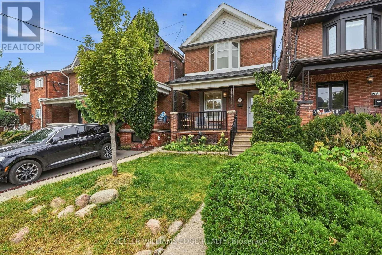 28 Conway Avenue, Toronto, ON, M6E 1H2