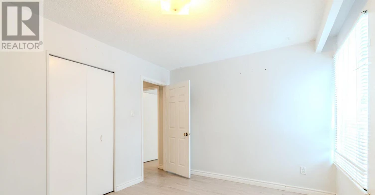 UPPER-23 Lebos Road, Toronto, ON, M2H 2L8 - 23