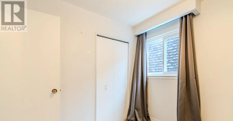 UPPER-23 Lebos Road, Toronto, ON, M2H 2L8 - 20