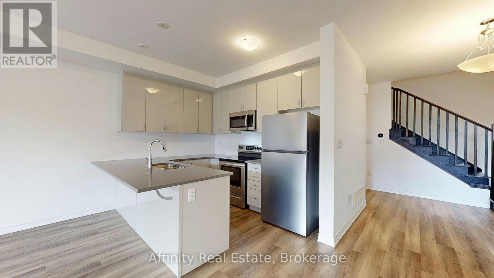 1565 Denison Place, Milton, ON, L9E 1Y2 - 11