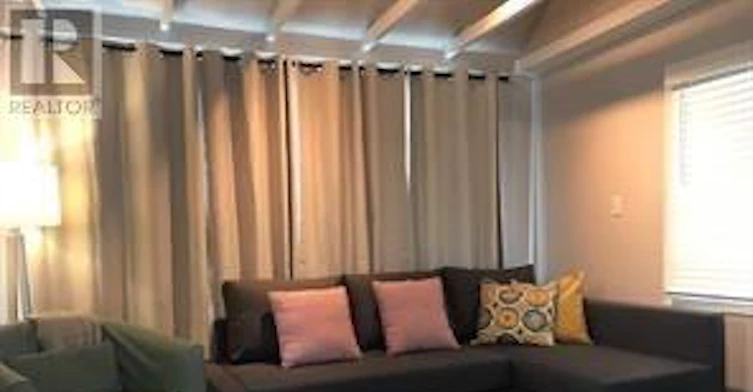 5715 Highland Avenue, Niagara Falls, ON, L2G 4X2 - 7