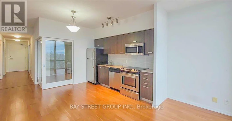 3602-832 Bay Street W, Toronto, ON, M5S 1Z6 - 4
