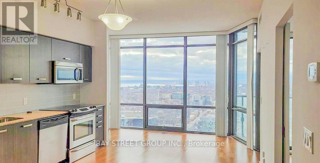 3602-832 Bay Street W, Toronto, ON, M5S 1Z6 - 3