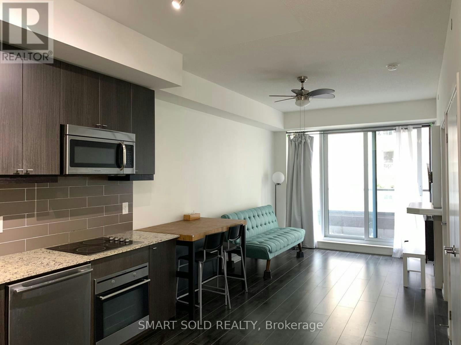 221-18 Rean Drive, Toronto, ON, M2K 1H3 - 3