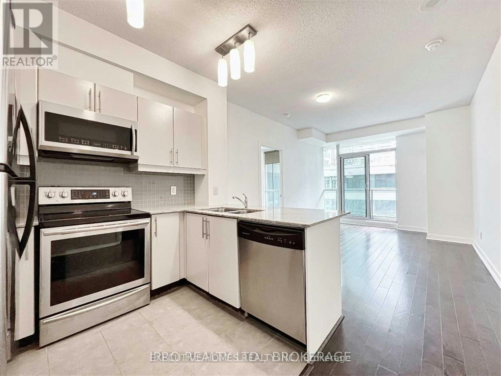 405-18 Harbour Street, Toronto, ON, M5J 2Z6 - 10