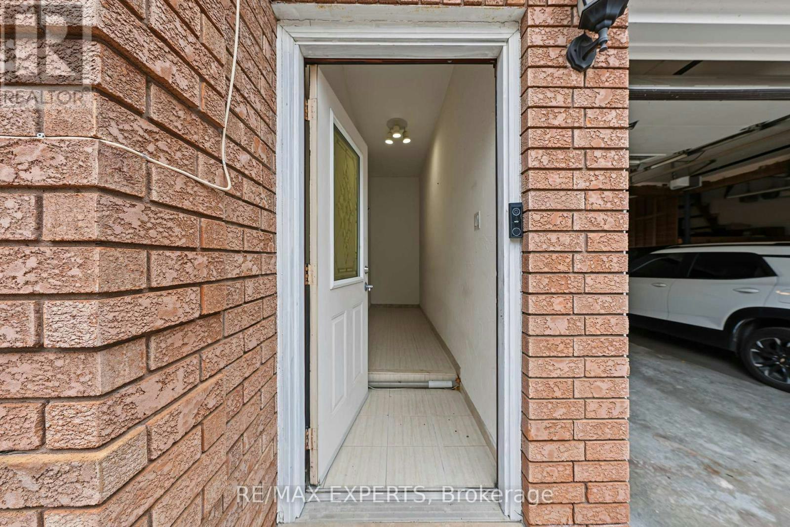 BASEMENT-99 Dianawood Ridge, Vaughan, ON, L4L 6W9 - 16