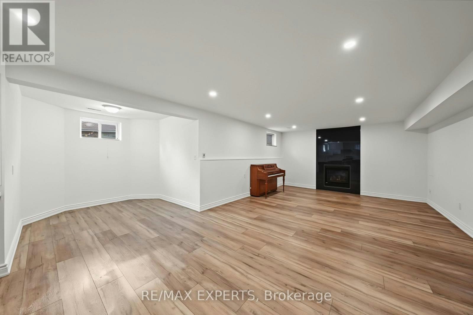 BASEMENT-99 Dianawood Ridge, Vaughan, ON, L4L 6W9 - 5