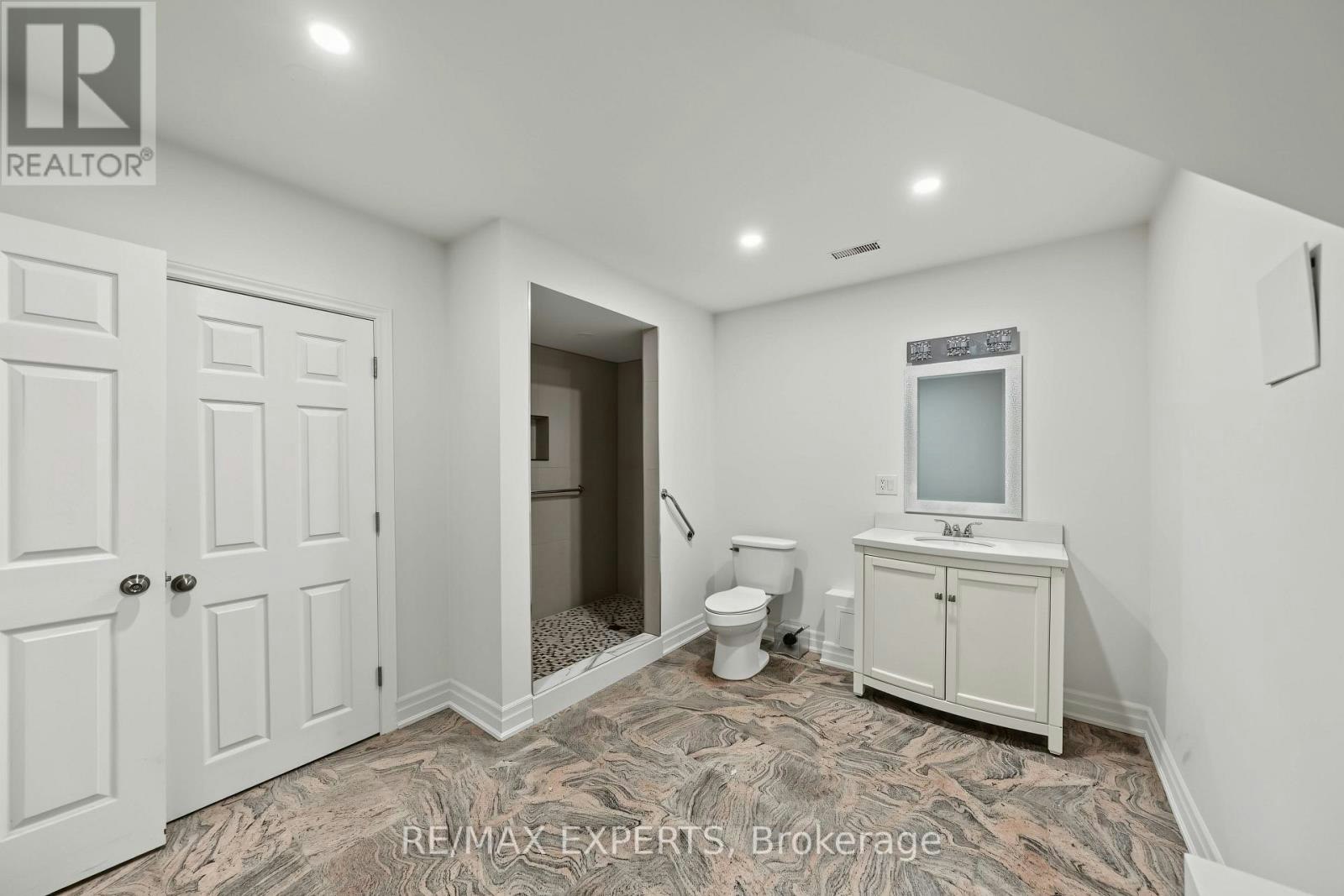 BASEMENT-99 Dianawood Ridge, Vaughan, ON, L4L 6W9 - 12