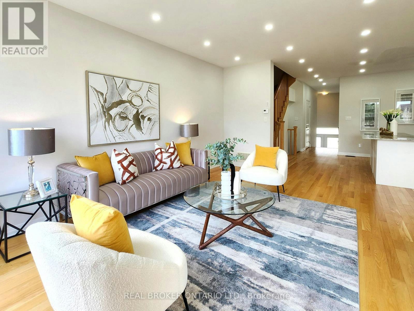 5 Beer Lane, Markham, ON, L6E 0V2 - 3