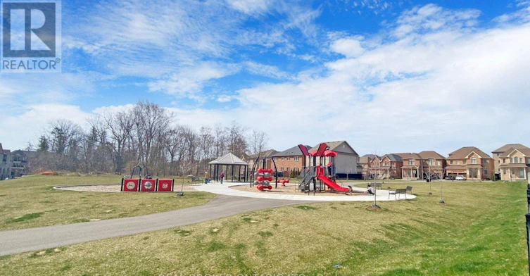 5 Beer Lane, Markham, ON, L6E 0V2 - 29