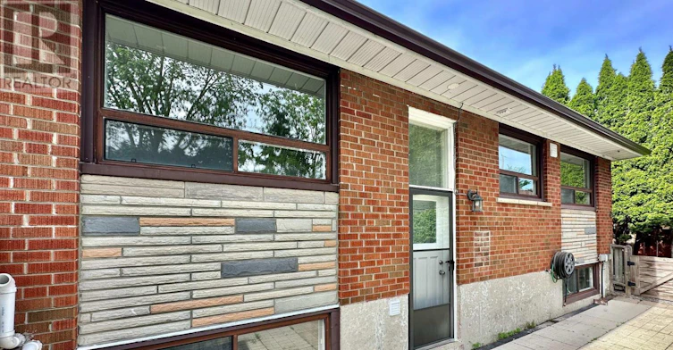 BSMT-46 Gentry Crescent, Richmond Hill, ON, L4C 2G9 - 3