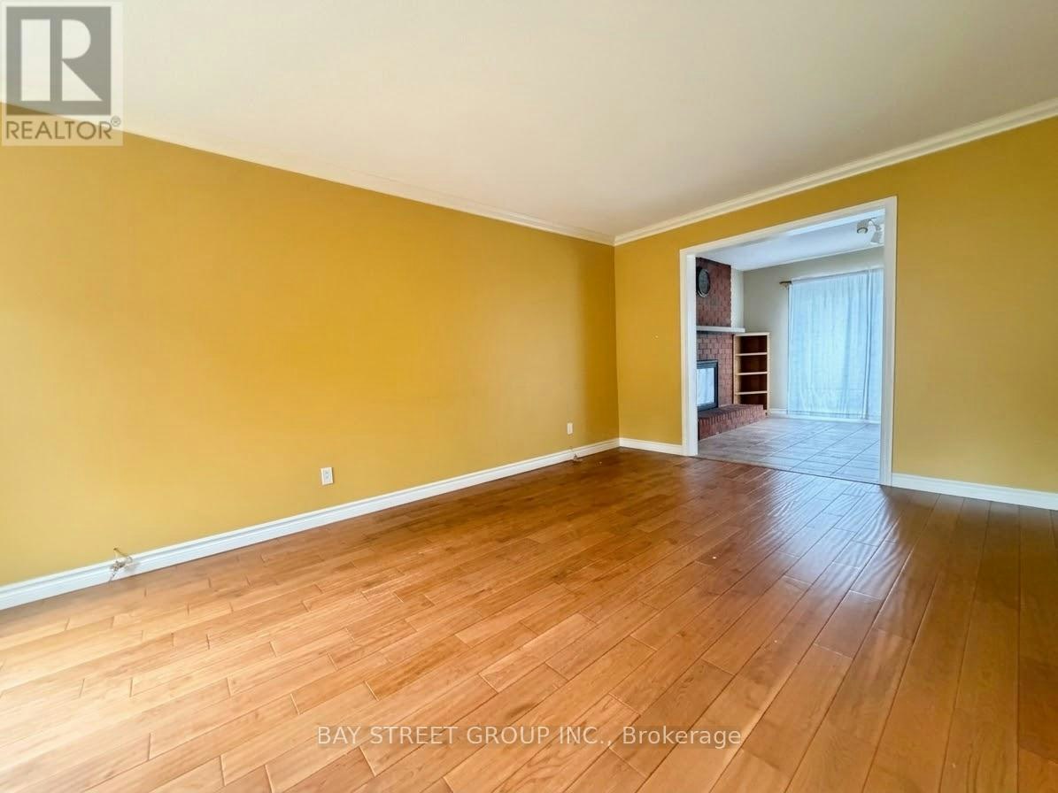 76 Mayfair Drive, Barrie, ON, L4N 6Y9 - 8