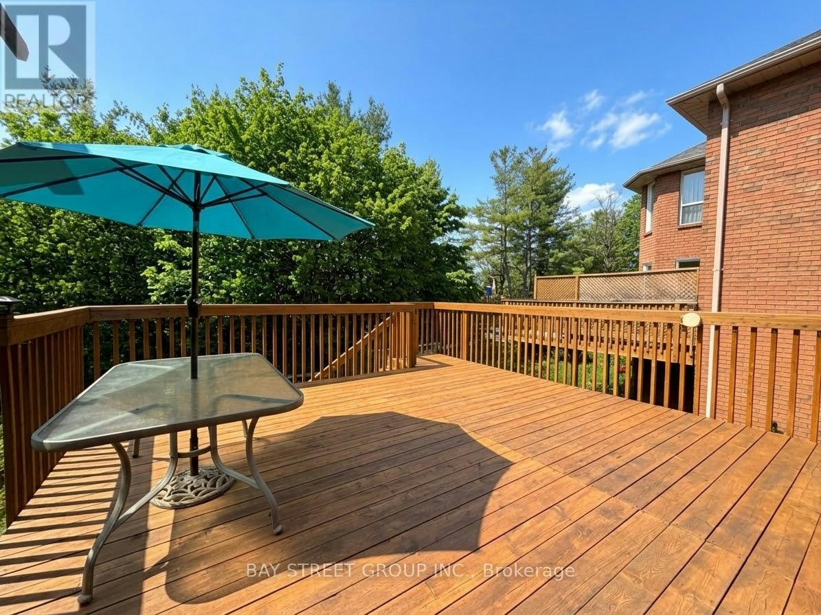 76 Mayfair Drive, Barrie, ON, L4N 6Y9 - 13