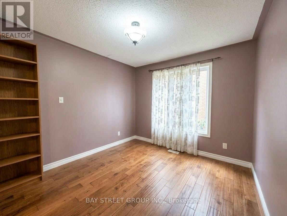76 Mayfair Drive, Barrie, ON, L4N 6Y9 - 26