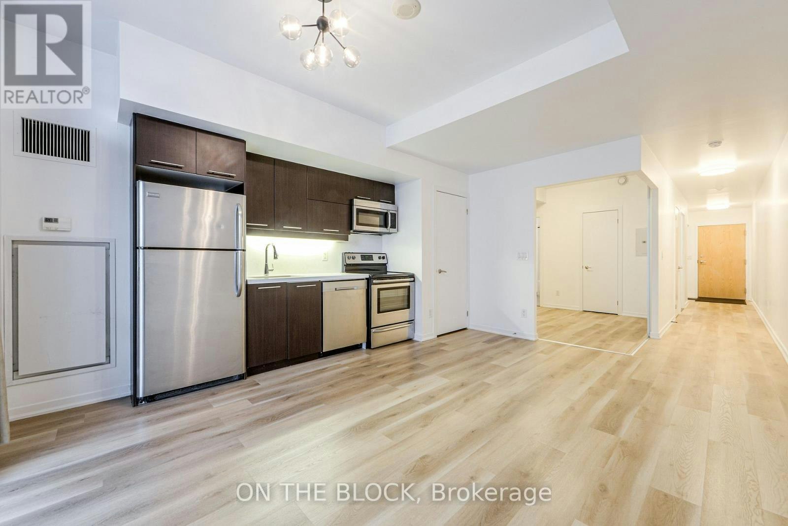 302-38 Joe Shuster Way, Toronto, ON, M6K 0A5 - 14