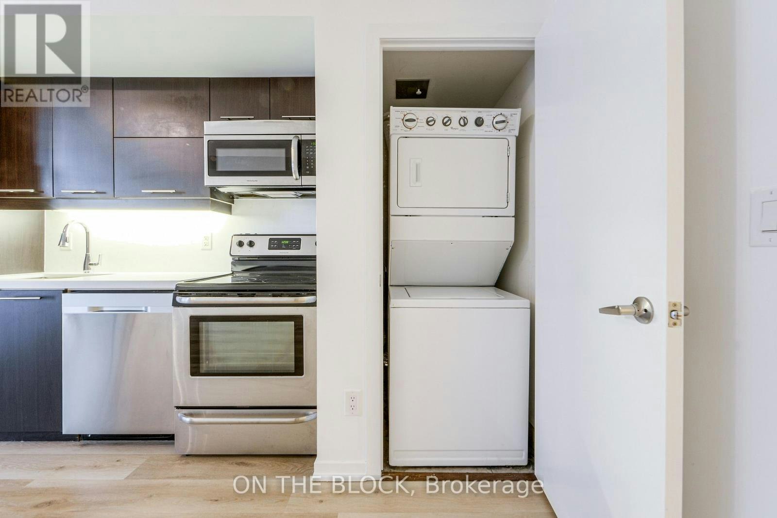 302-38 Joe Shuster Way, Toronto, ON, M6K 0A5 - 18