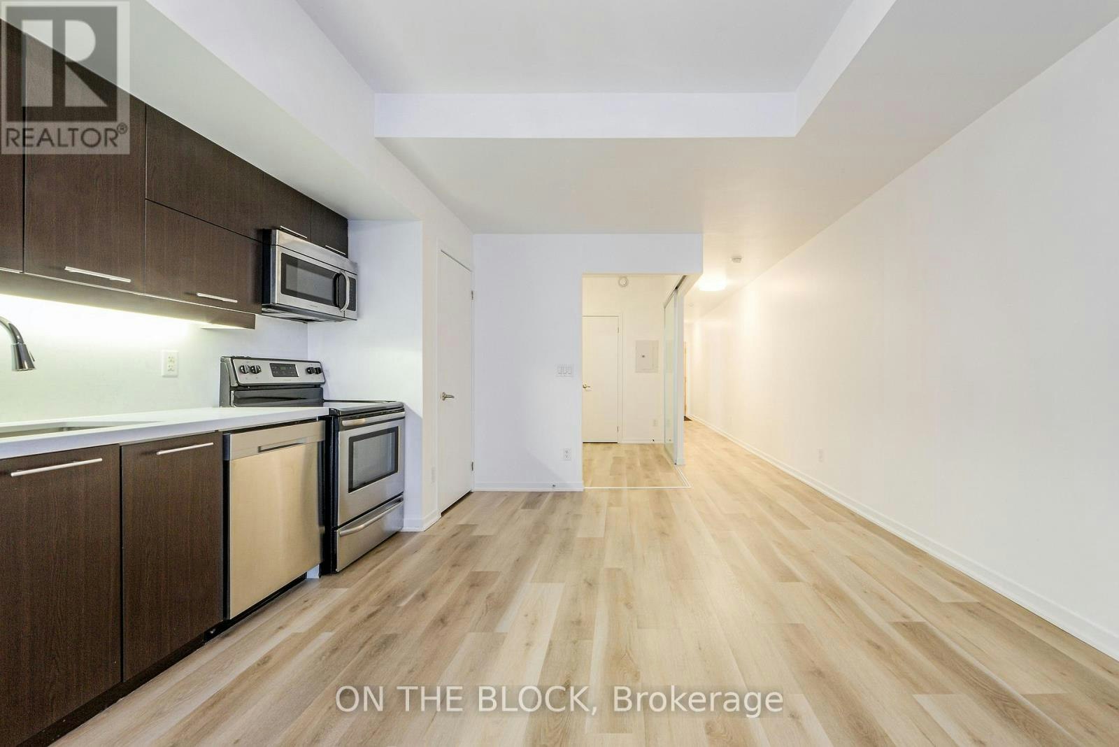 302-38 Joe Shuster Way, Toronto, ON, M6K 0A5 - 15