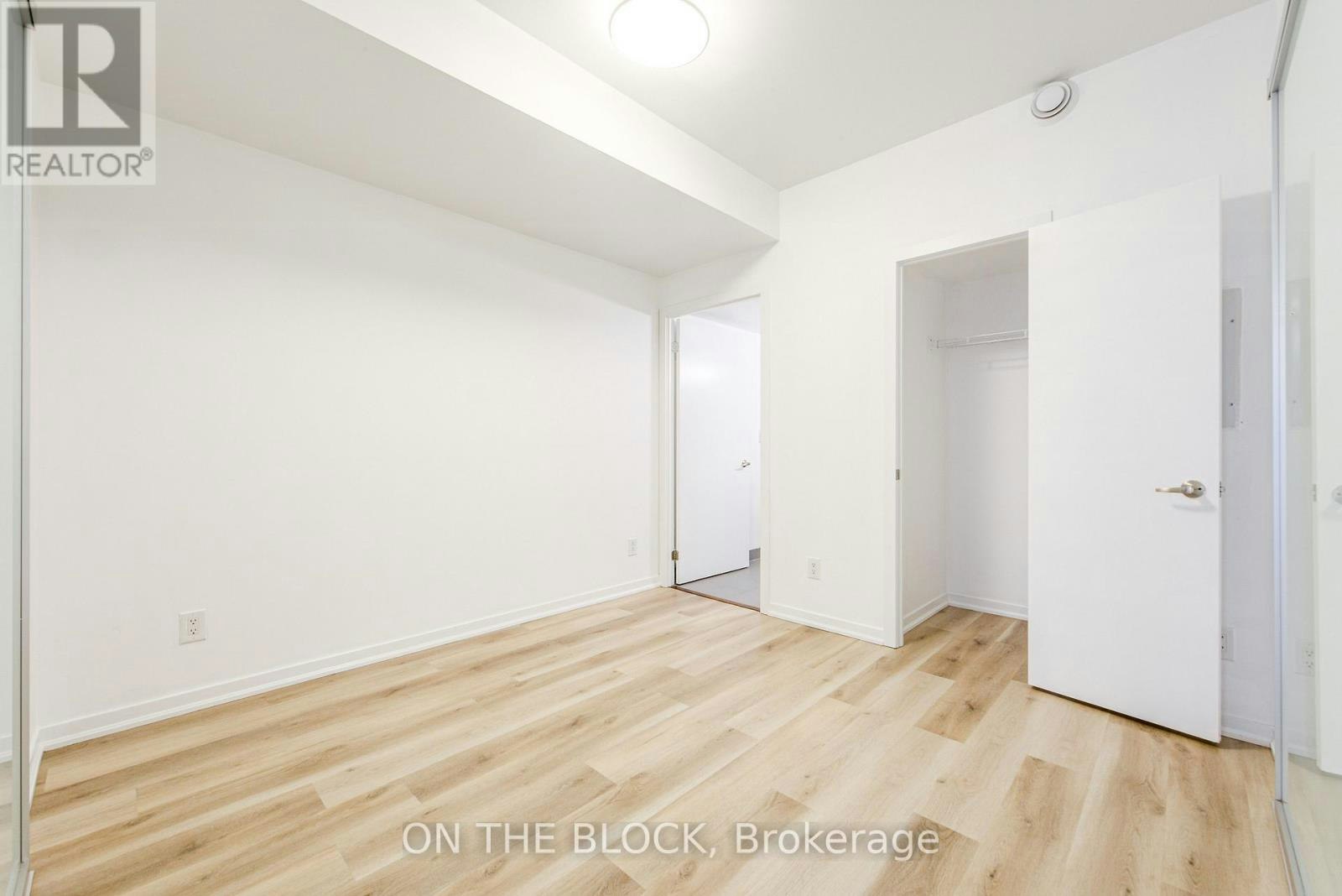 302-38 Joe Shuster Way, Toronto, ON, M6K 0A5 - 8