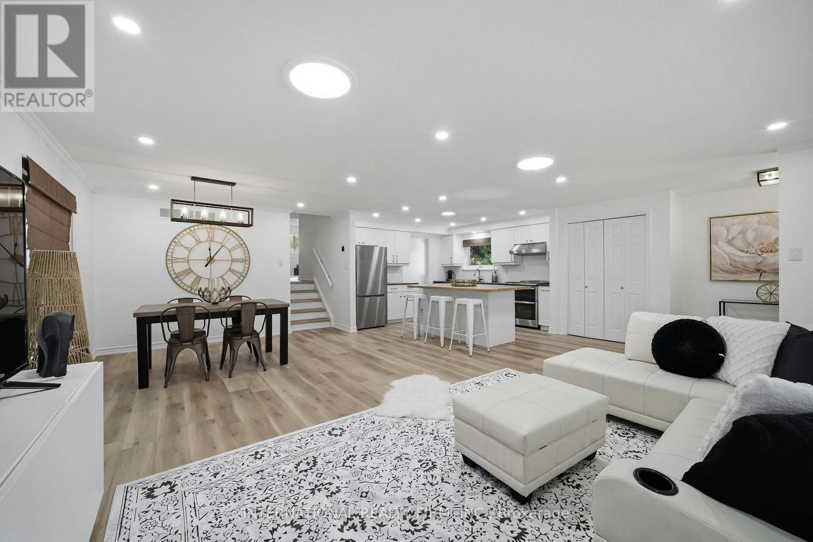 2306 Devon Road, Oakville, ON, L6J 5R4 - 3
