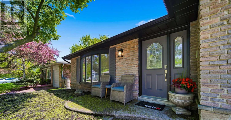 2306 Devon Road, Oakville, ON, L6J 5R4