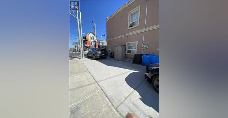 BSMT-746 Lansdowne Avenue, Toronto, ON, M6H 3Y8 - 4