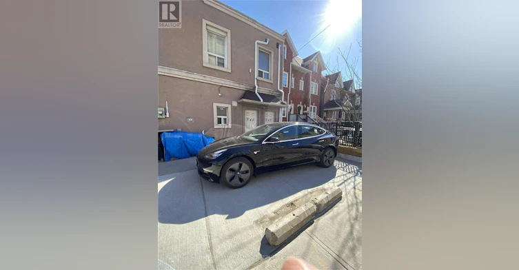 BSMT-746 Lansdowne Avenue, Toronto, ON, M6H 3Y8 - 6
