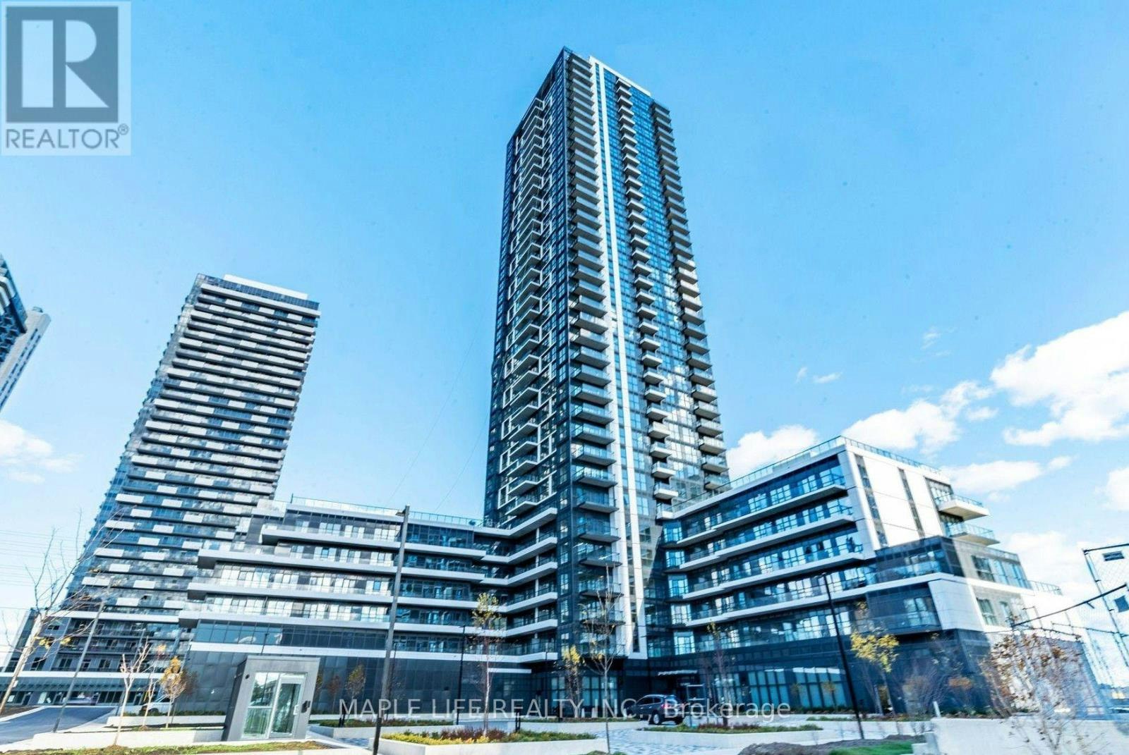 302-15 Watergarden Drive, Mississauga, ON, L5R 0H4