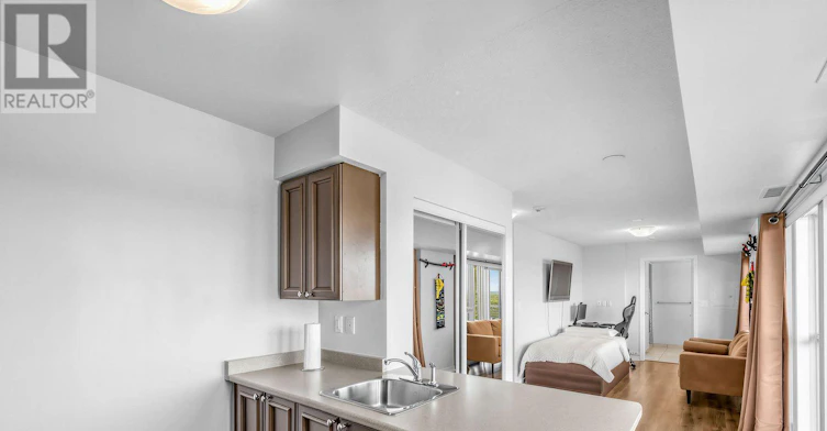 1501-215 Queen Street E, Brampton, ON, L6W 0A9 - 9