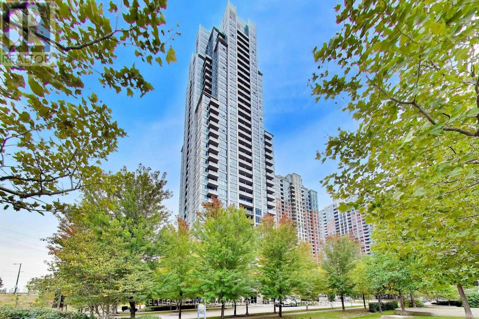 301-15 Viking Lane, Toronto, ON, M9B 0A4