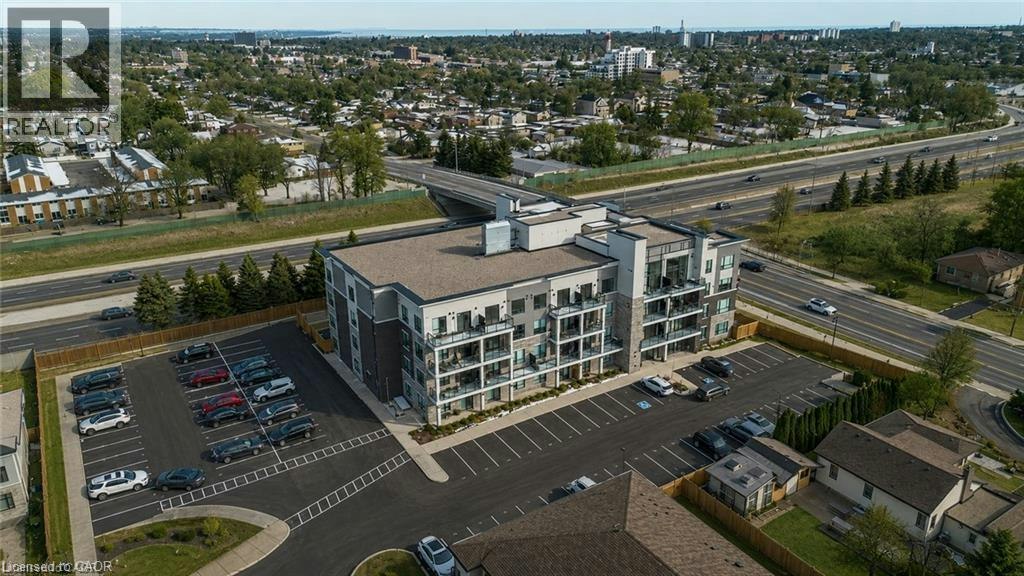 107-120 Springvalley Crescent, Hamilton, ON, L9C 0E4