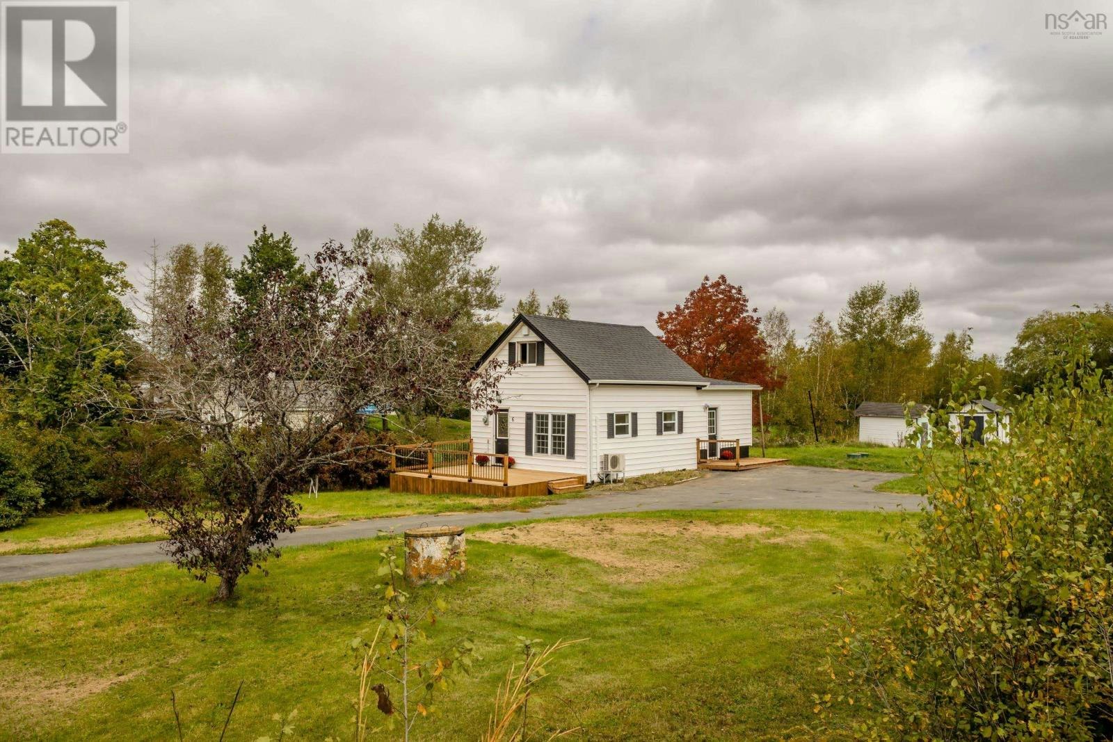 6 Eye Road, Lower Wolfville, NS, B4P 2R1