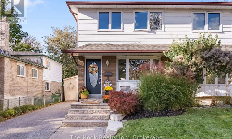 648 Berwick Crescent
