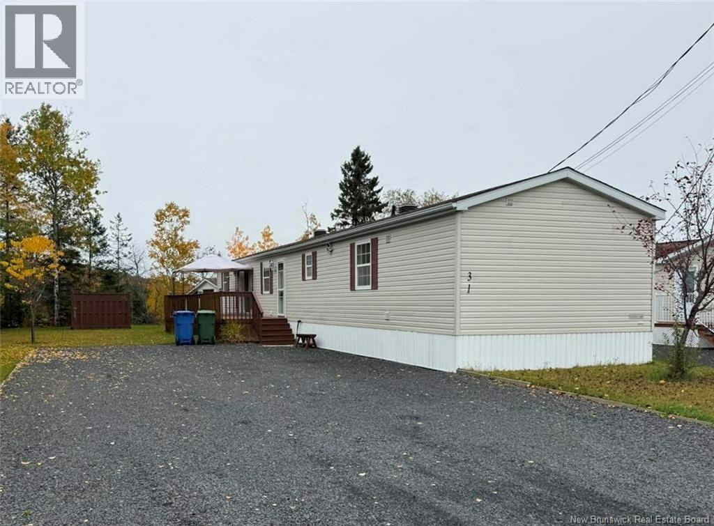 31 Lombardie Street, Edmundston, NB, E7B 2X8