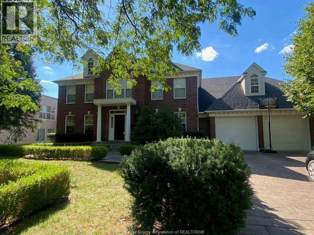 3435 Victoria, Windsor, ON, N9E 4J8