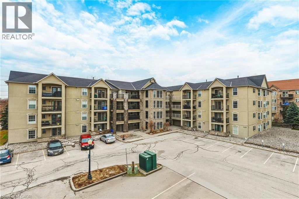 313-1451 Walkers Line, Burlington, ON, L7M 4P1